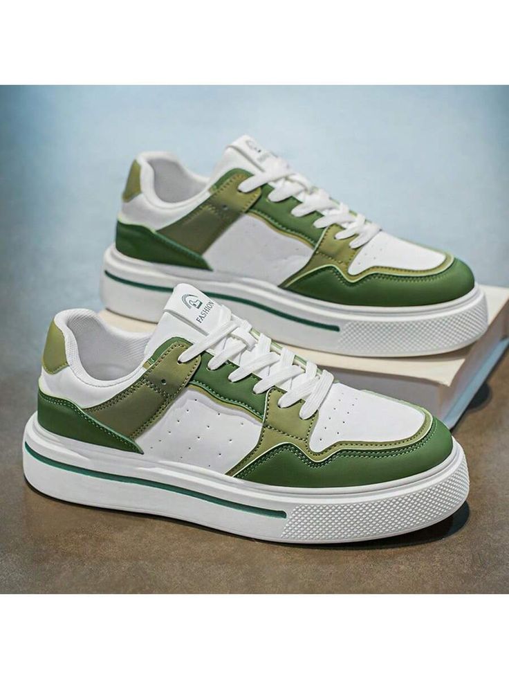 DW Noir Flex Sneakers