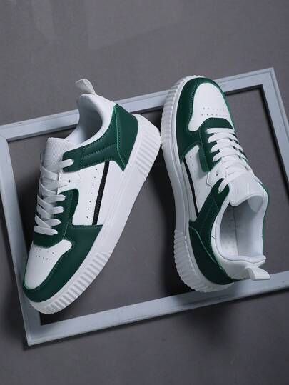 DW Noir Flex Sneakers